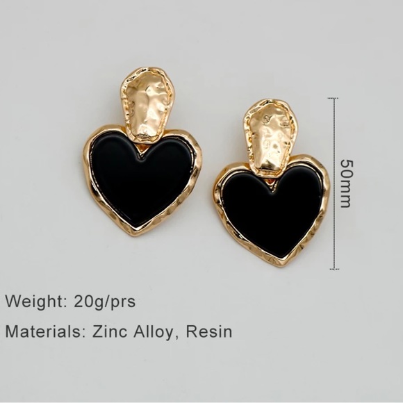 Gold black retro heart earrings - Picture 3 of 6